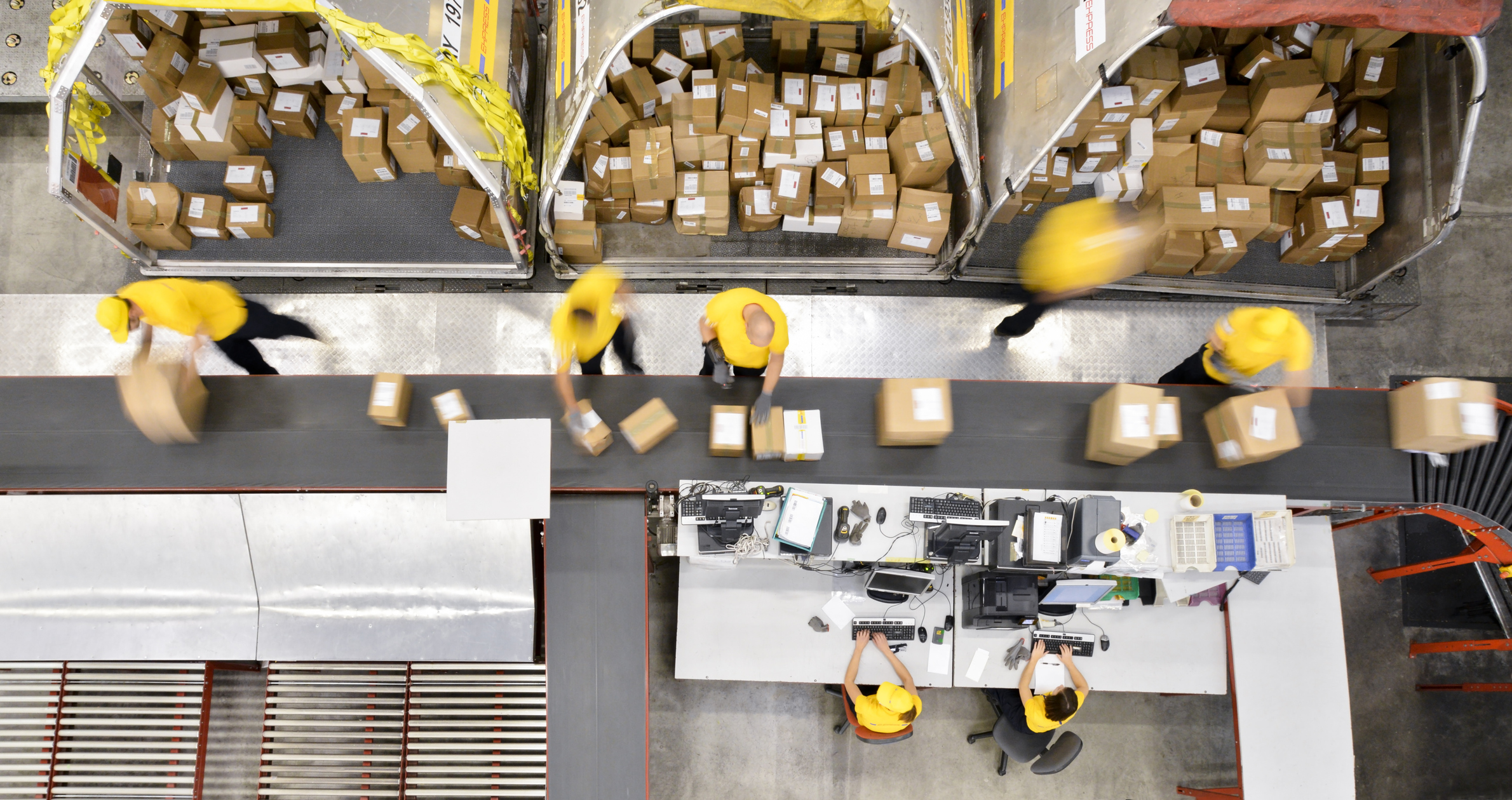 Boxes on conveyor belt